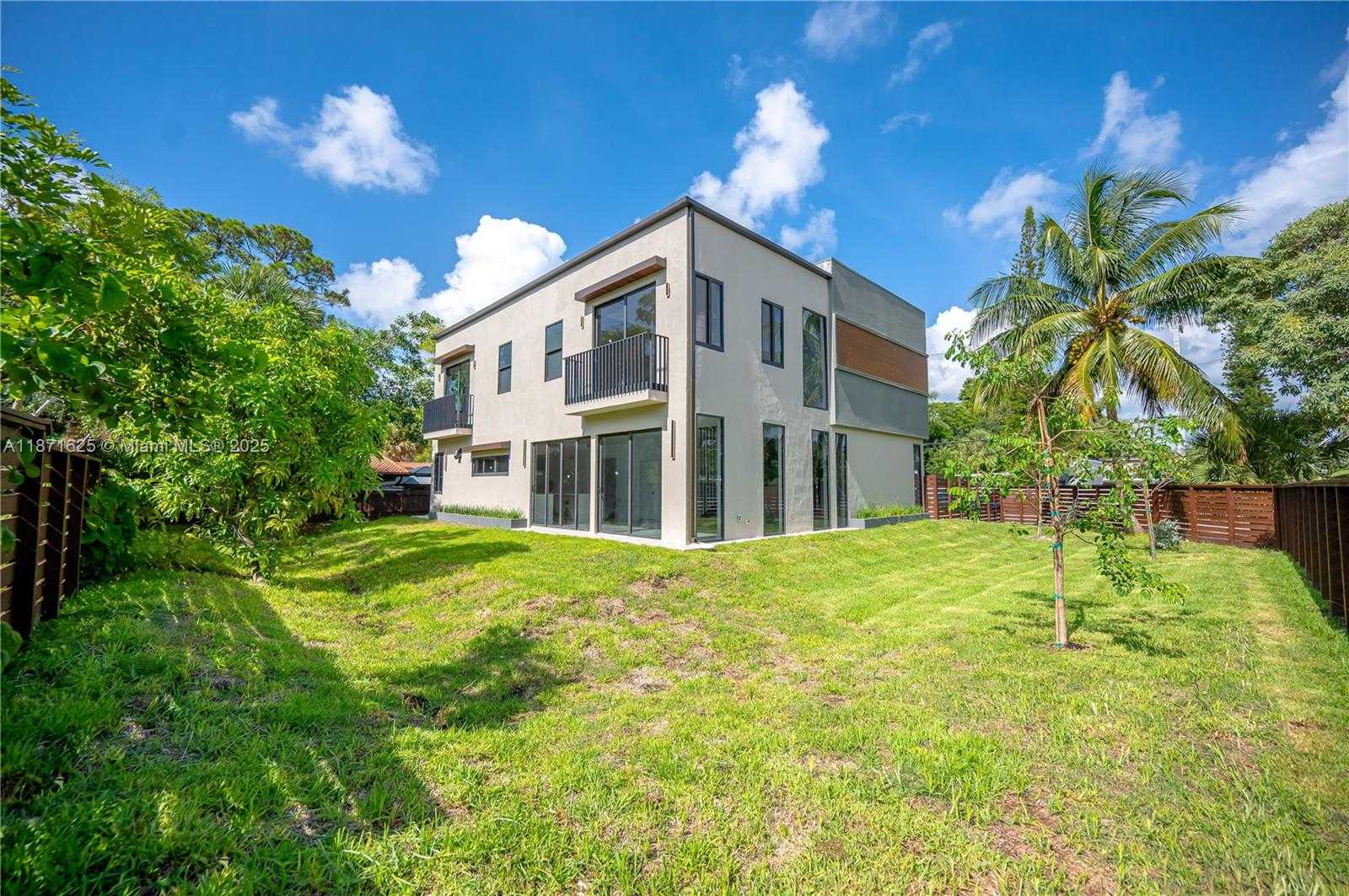 Small Image of 1200 SOUTH WEST 15TH AVE, Fort Lauderdale Number 44