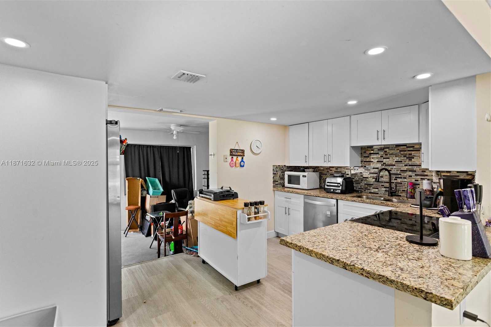 Small Image of 6611 PARK ST, Hollywood Number 19