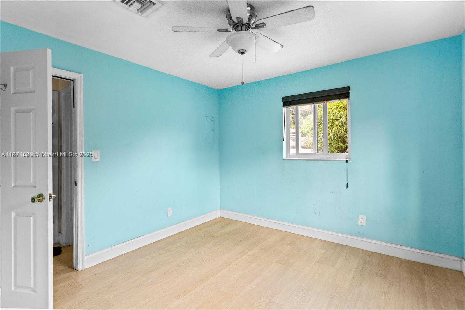 Small Image of 6611 PARK ST, Hollywood Number 26