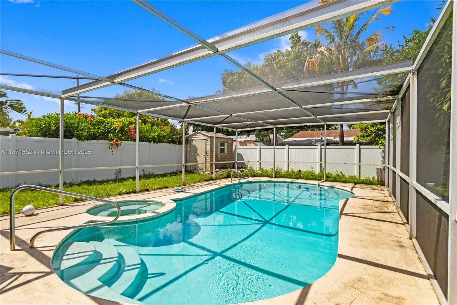 Small Image of 6611 PARK ST, Hollywood Number 36
