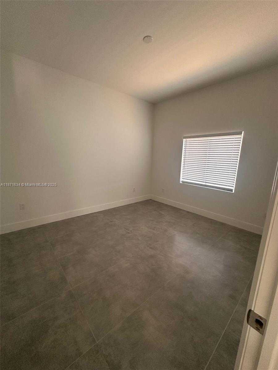 Small Image of 2423 NORTH WEST 23RD LN, Fort Lauderdale Number 11