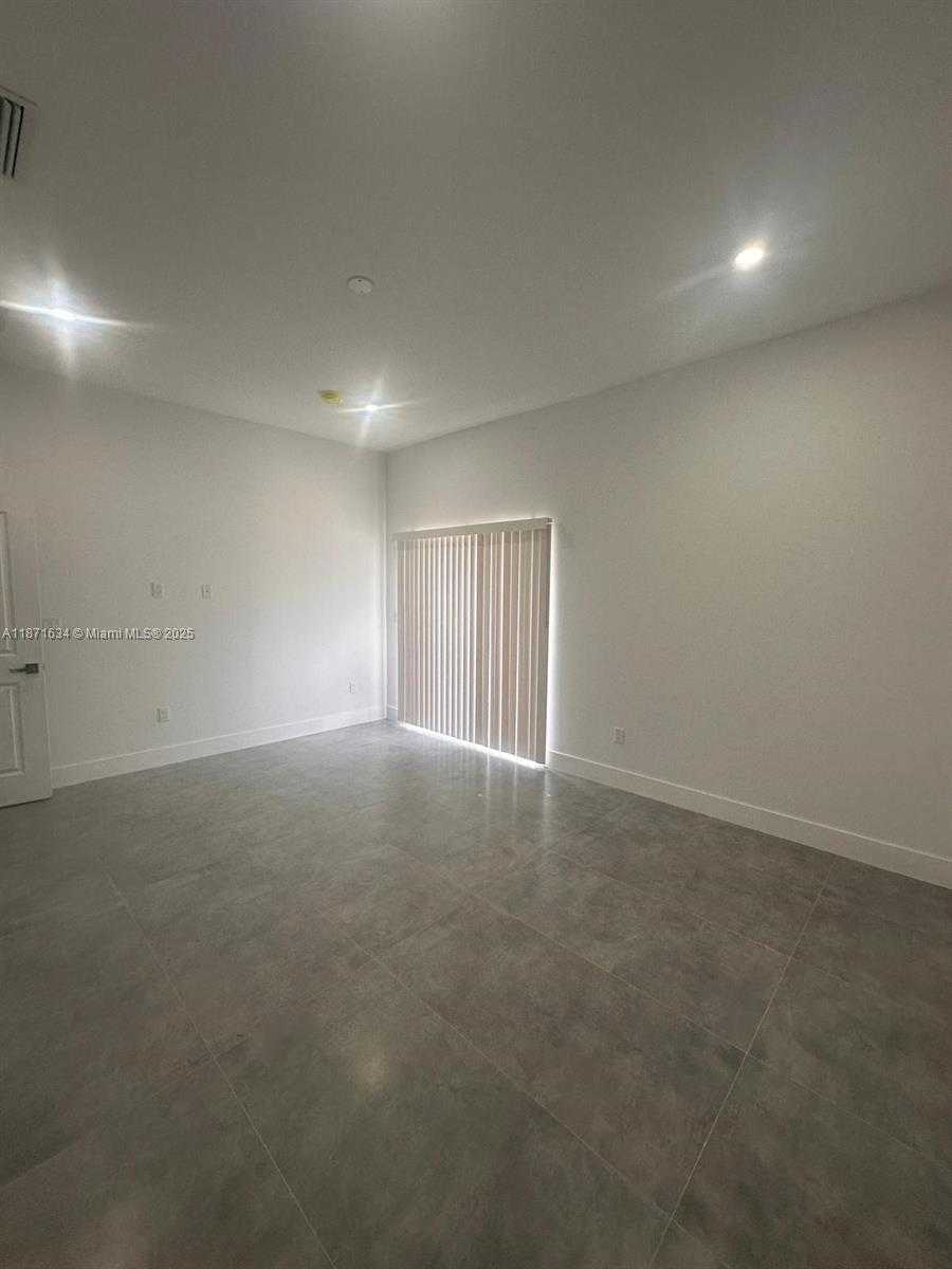 Small Image of 2423 NORTH WEST 23RD LN, Fort Lauderdale Number 21