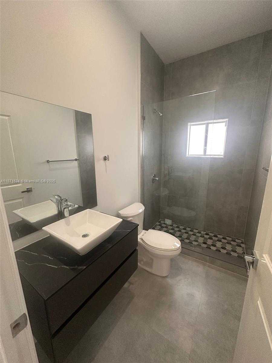 Small Image of 2423 NORTH WEST 23RD LN, Fort Lauderdale Number 22