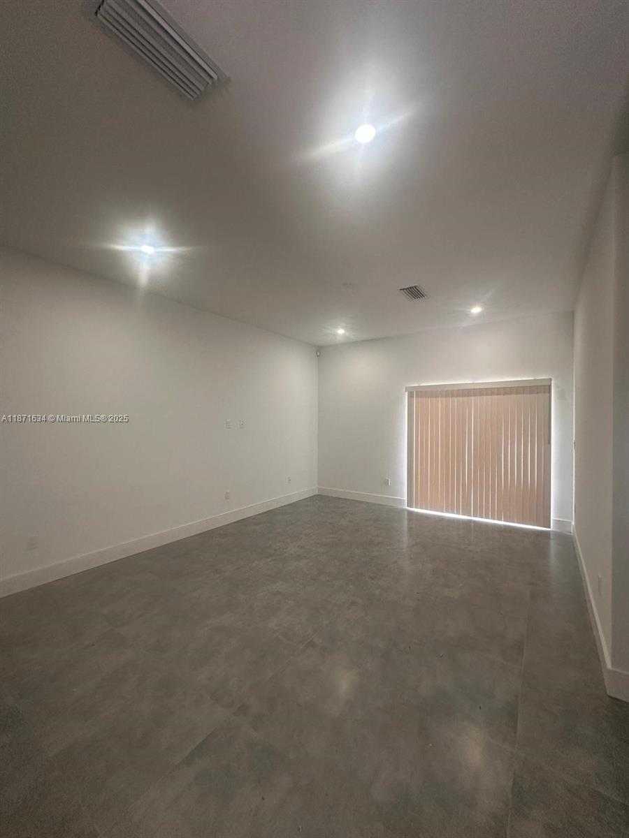 Small Image of 2423 NORTH WEST 23RD LN, Fort Lauderdale Number 7