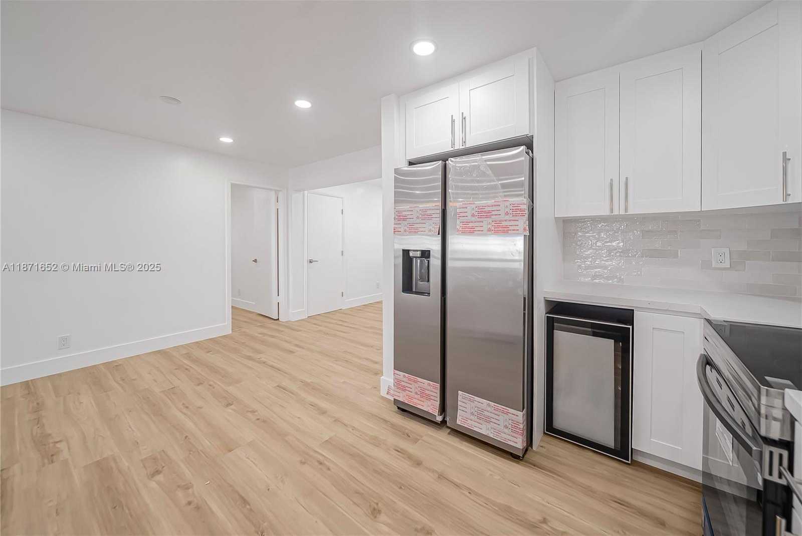 Small Image of 2106 ALFRED DR, Boynton Beach Number 11