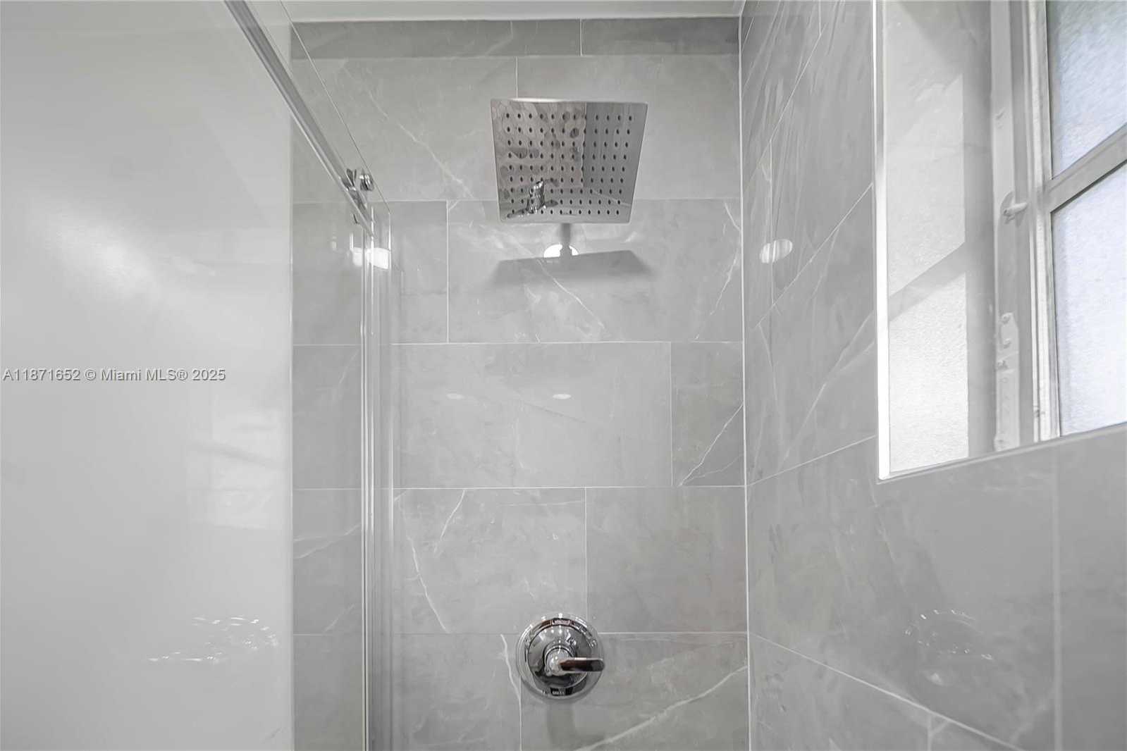 Small Image of 2106 ALFRED DR, Boynton Beach Number 31