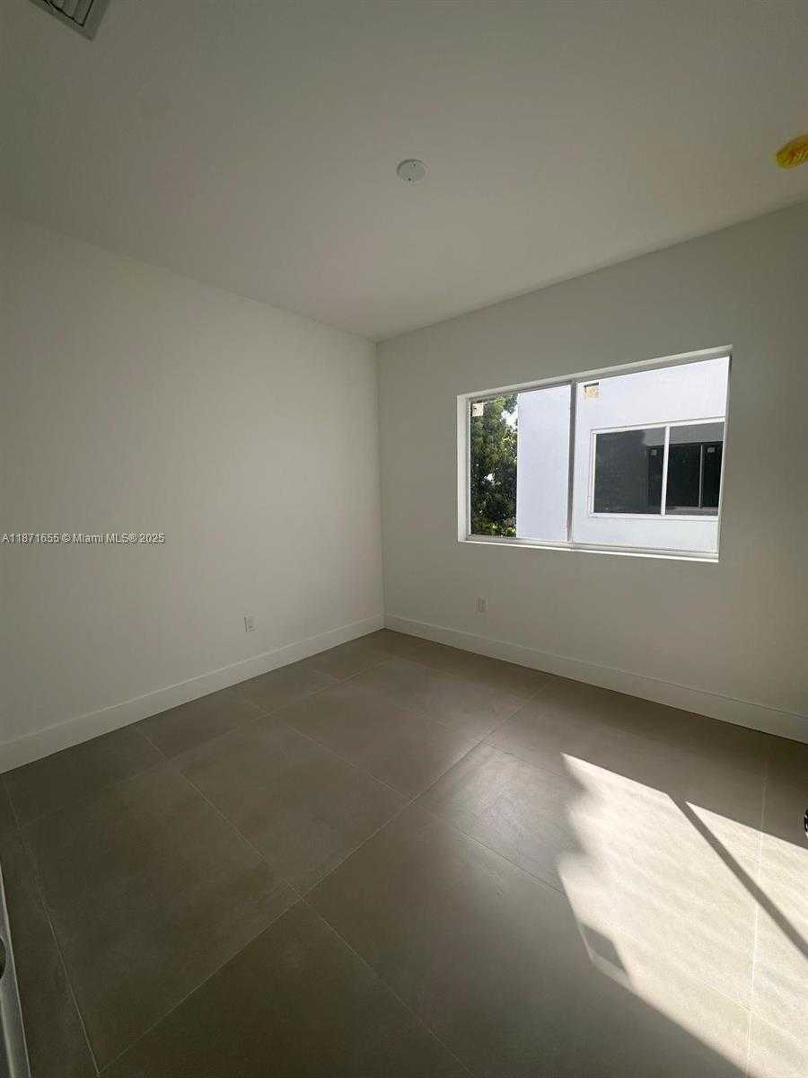Small Image of 538 NORTH WEST 17TH AVE, Fort Lauderdale Number 15