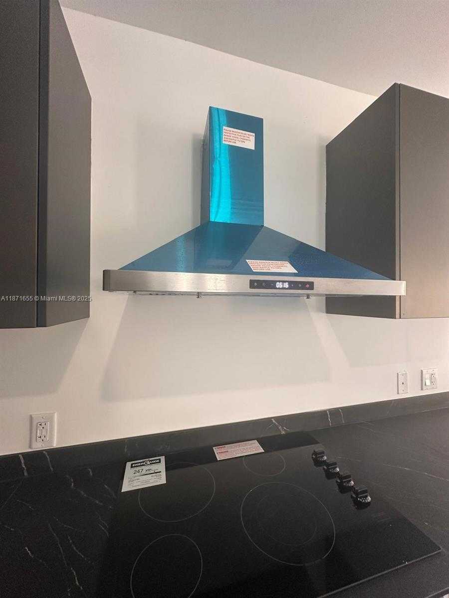 Small Image of 538 NORTH WEST 17TH AVE, Fort Lauderdale Number 2