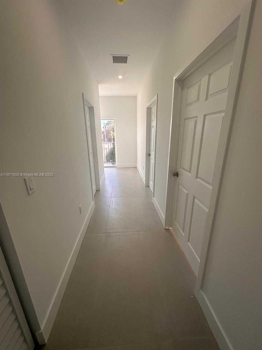 Small Image of 538 NORTH WEST 17TH AVE, Fort Lauderdale Number 24
