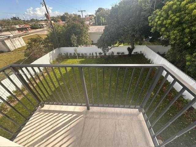 Small Image of 538 NORTH WEST 17TH AVE, Fort Lauderdale Number 25