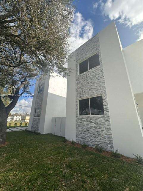 Small Image of 538 NORTH WEST 17TH AVE, Fort Lauderdale Number 26
