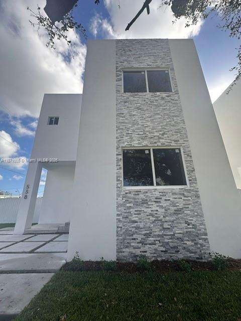 Small Image of 538 NORTH WEST 17TH AVE, Fort Lauderdale Number 27
