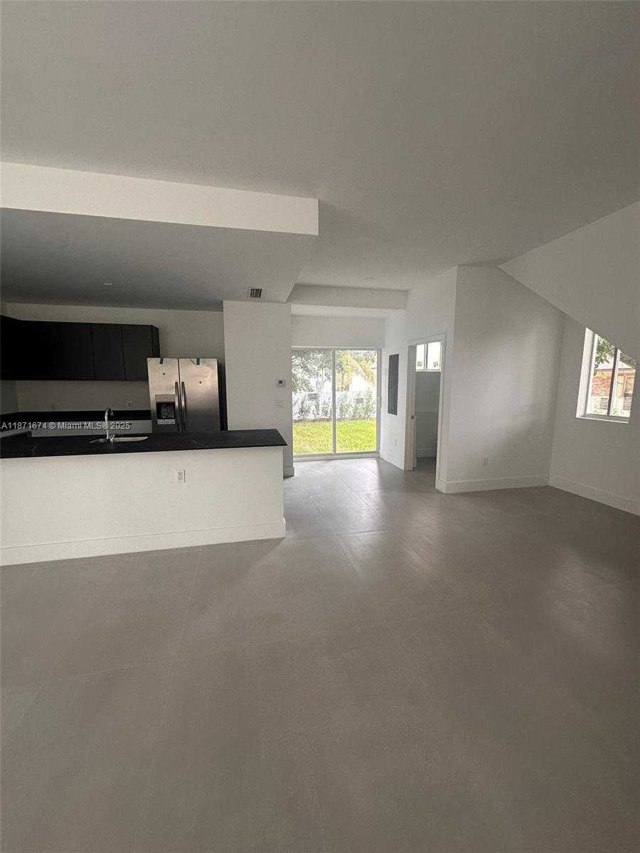 Small Image of 532 NORTH WEST 17TH AVE, Fort Lauderdale Number 5