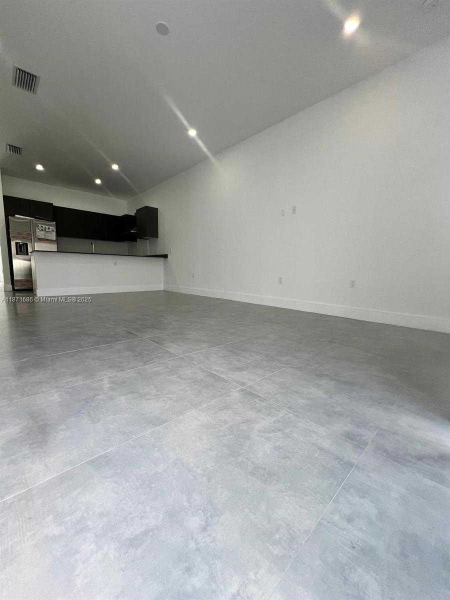 Small Image of 2421 NORTH WEST 23RD LN, Fort Lauderdale Number 17