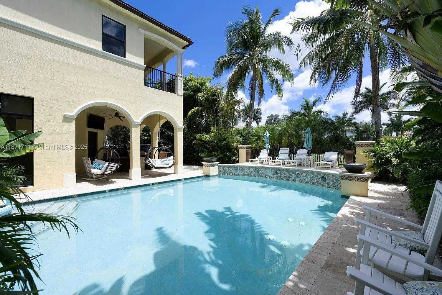 Small Image of 17838 MONTE VISTA DR, Boca Raton Number 7