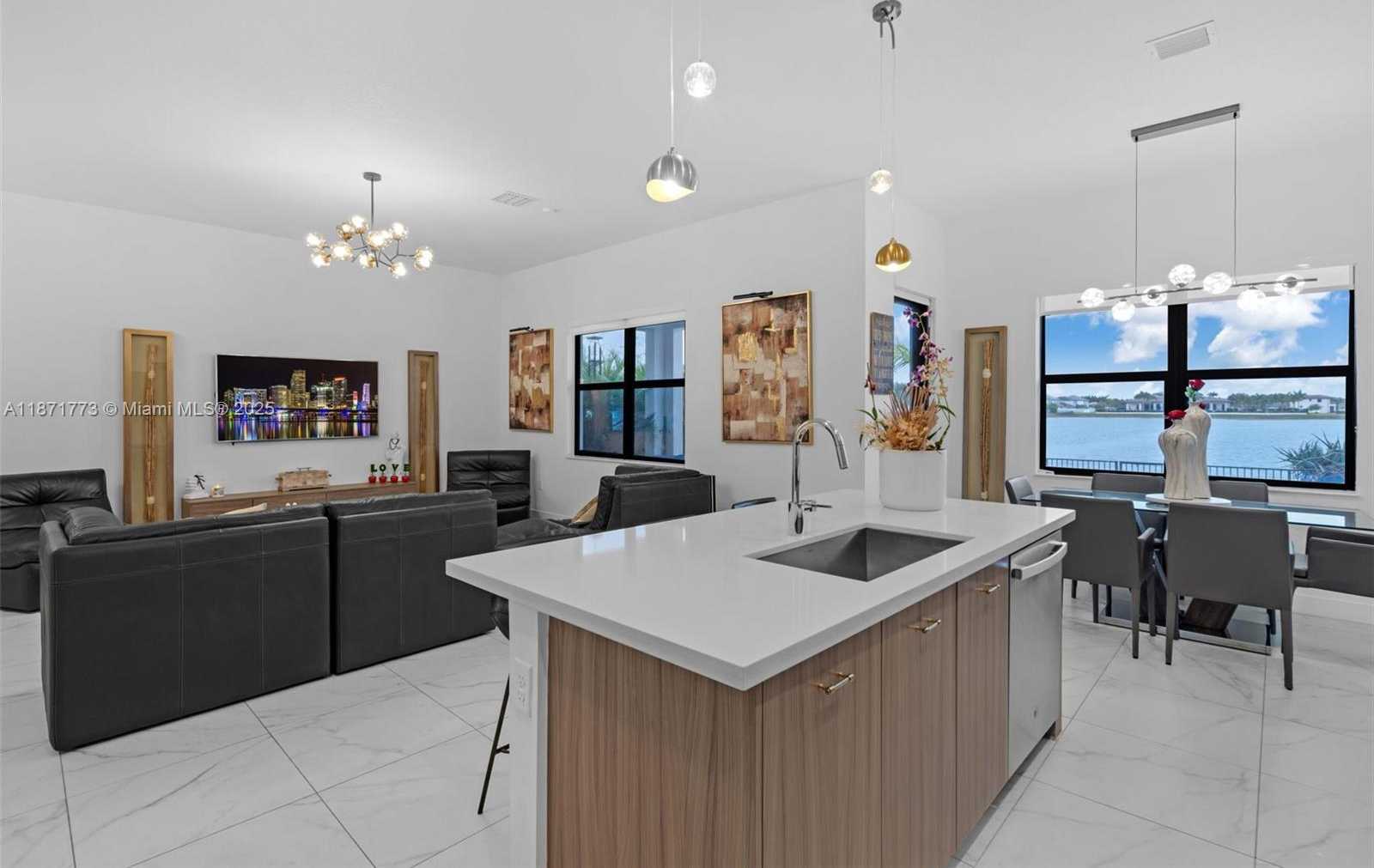 Small Image of 17565 SOUTH WEST 46TH ST, Miramar Number 22