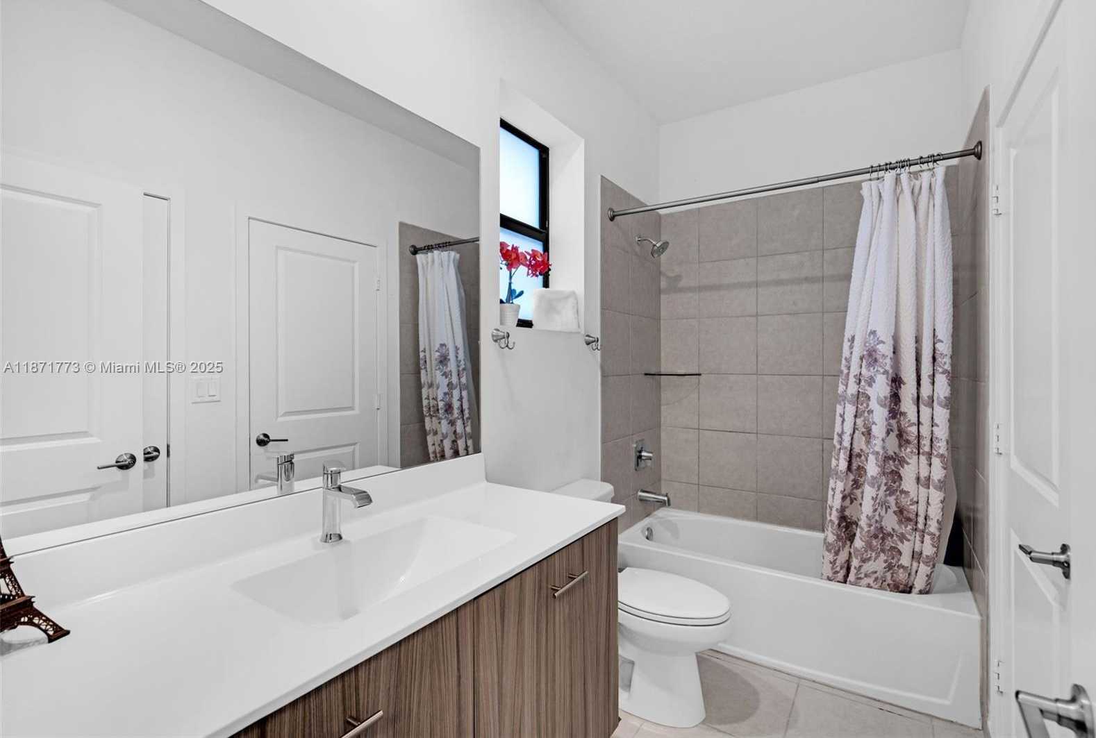 Small Image of 17565 SOUTH WEST 46TH ST, Miramar Number 33