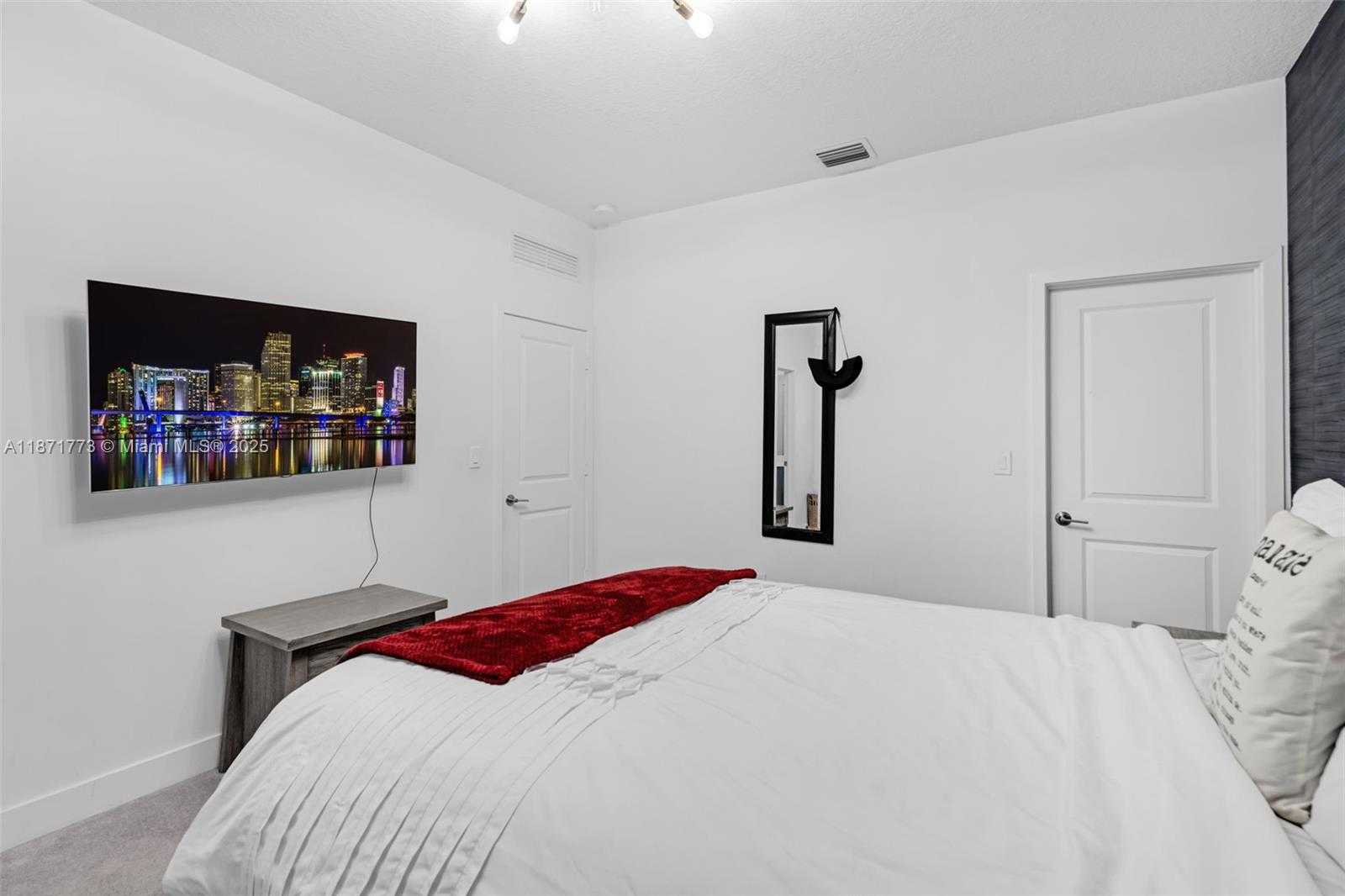 Small Image of 17565 SOUTH WEST 46TH ST, Miramar Number 34