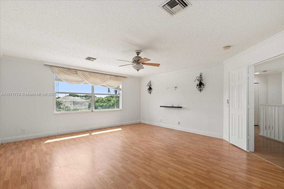 Small Image of 5095 NORTH WEST 57TH WAY, Coral Springs Number 21