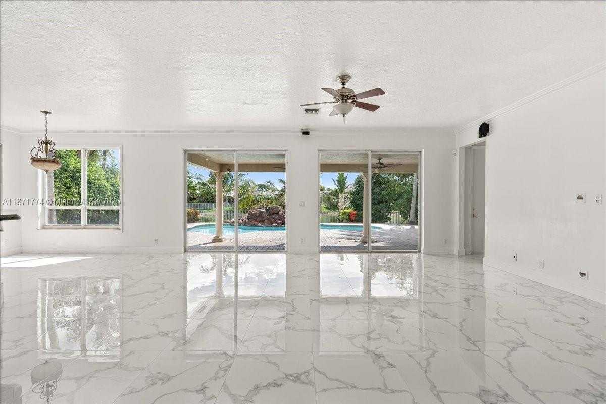 Small Image of 5095 NORTH WEST 57TH WAY, Coral Springs Number 7