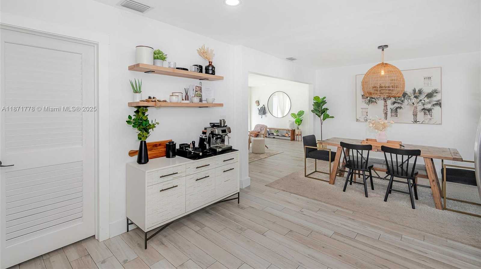 Small Image of 1770 NORTH WEST 106TH AVE, Pembroke Pines Number 6