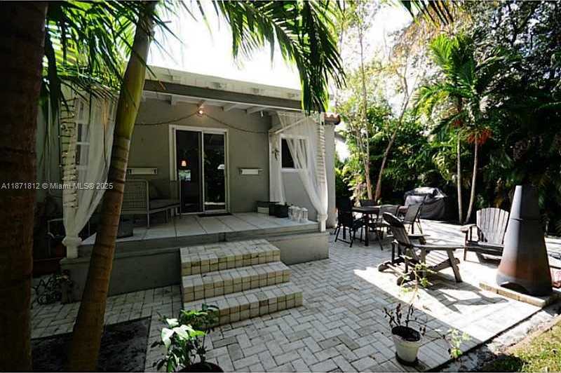 Small Image of 273 NORTH WEST 92ND ST, Miami Shores Number 11