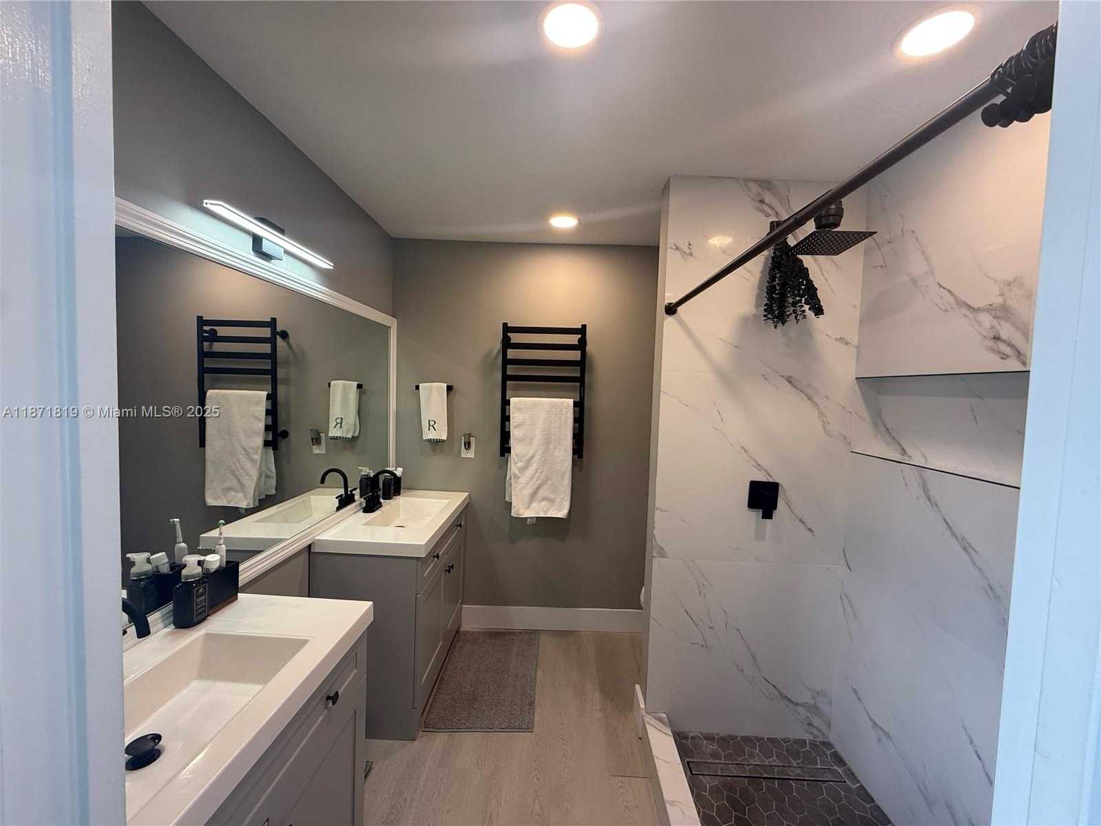 Small Image of 1054 SOUTH EAST 6TH CT, Dania Beach Number 17