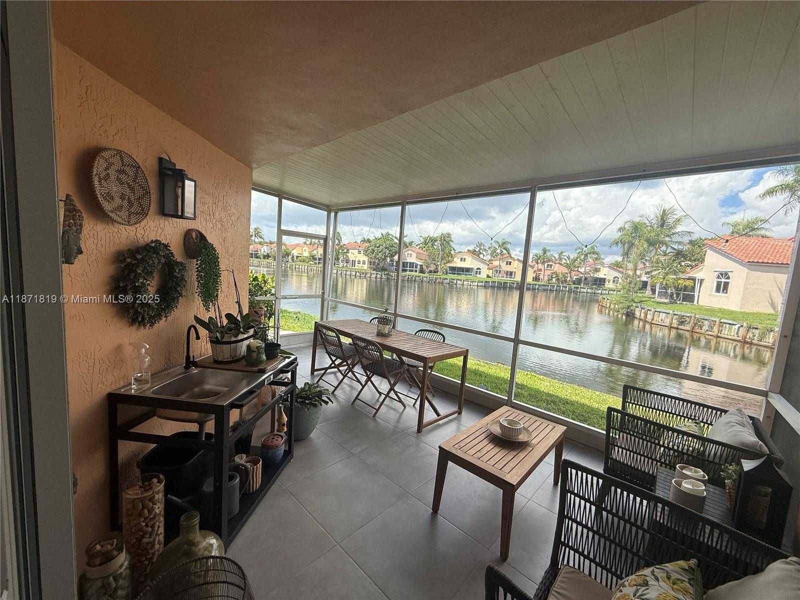 Small Image of 1054 SOUTH EAST 6TH CT, Dania Beach Number 23