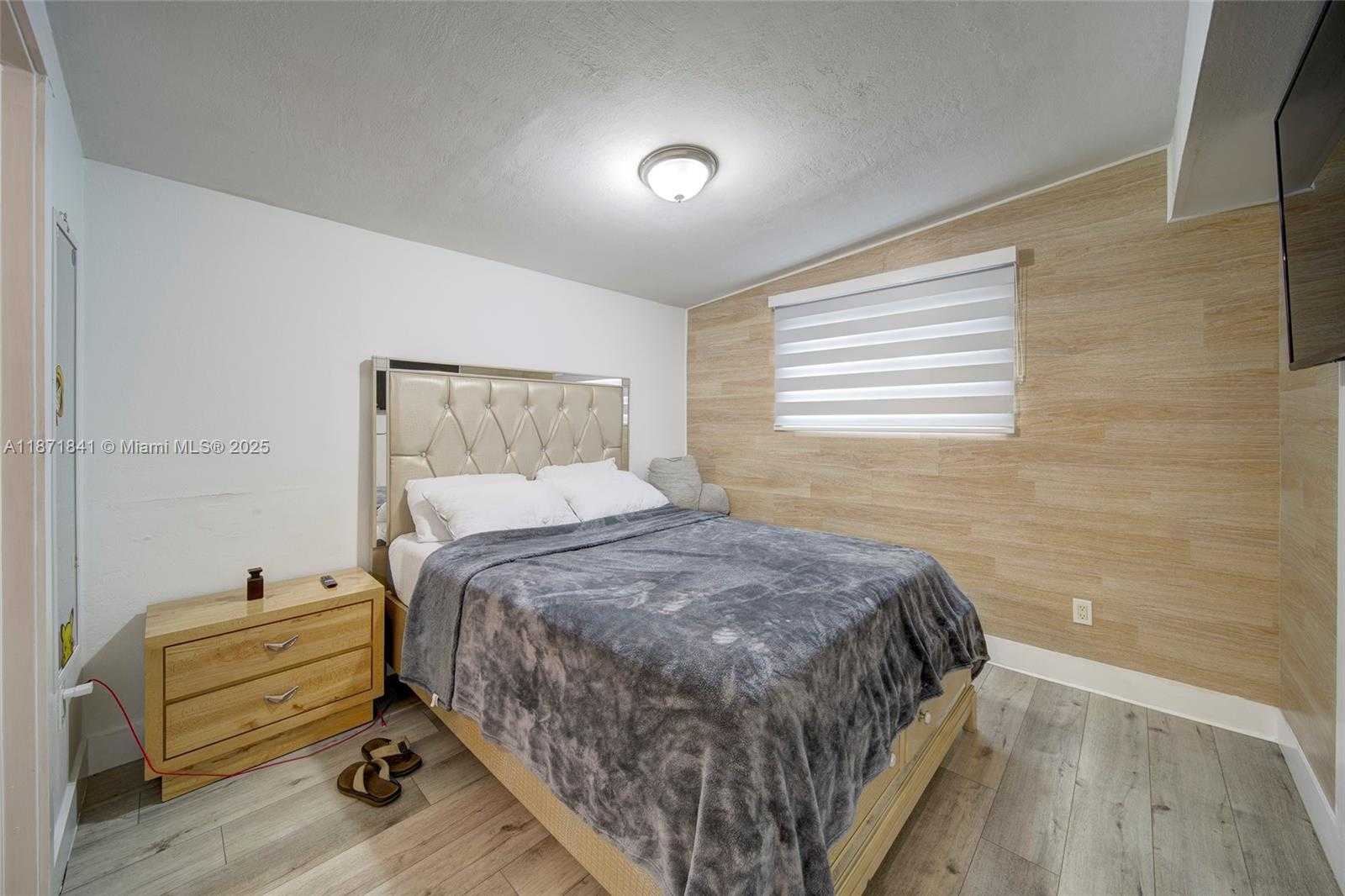 Small Image of 1070 NORTH WEST 132ND ST, North Miami Number 15