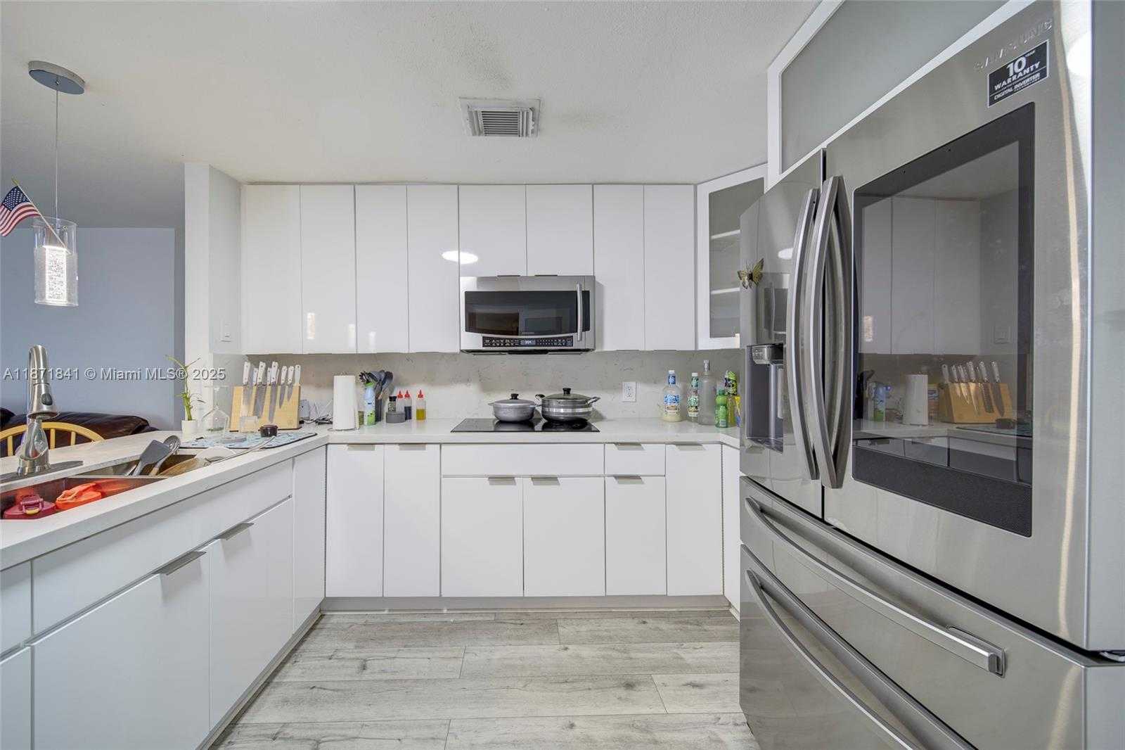 Small Image of 1070 NORTH WEST 132ND ST, North Miami Number 9