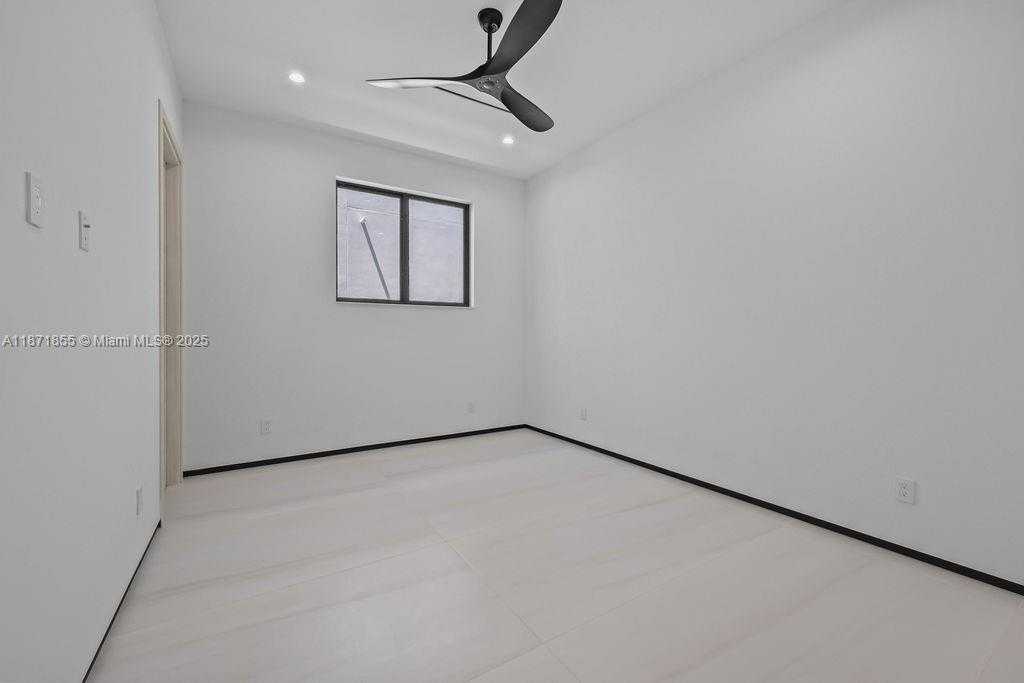 Small Image of 618 NORTH EAST 17TH WAY, Fort Lauderdale Number 21