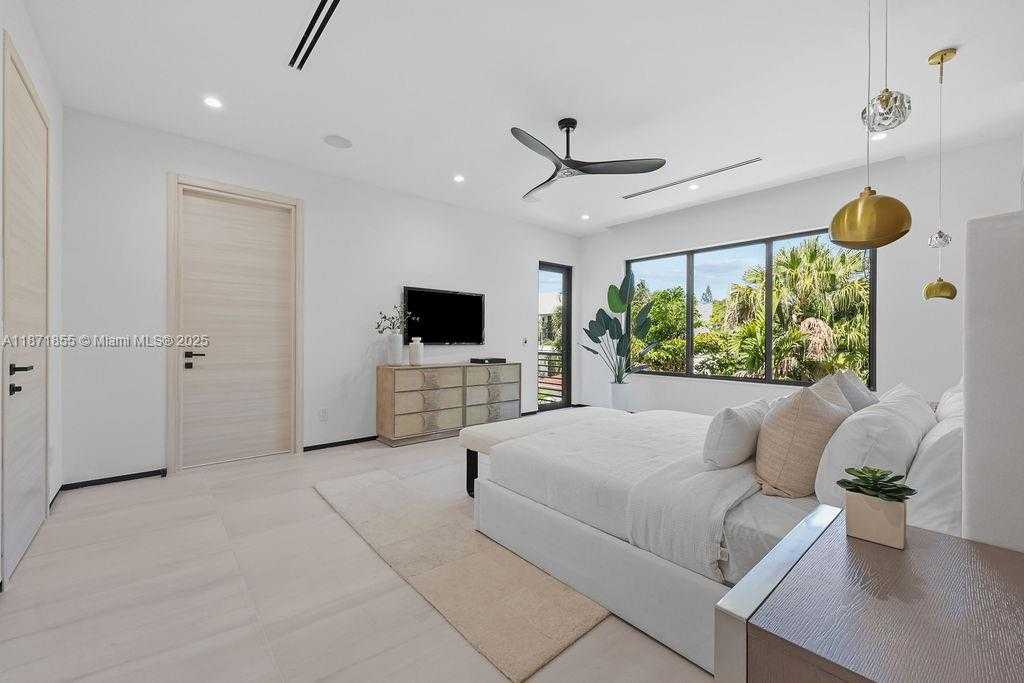 Small Image of 618 NORTH EAST 17TH WAY, Fort Lauderdale Number 63