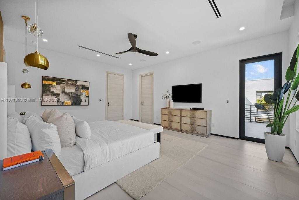 Small Image of 618 NORTH EAST 17TH WAY, Fort Lauderdale Number 64