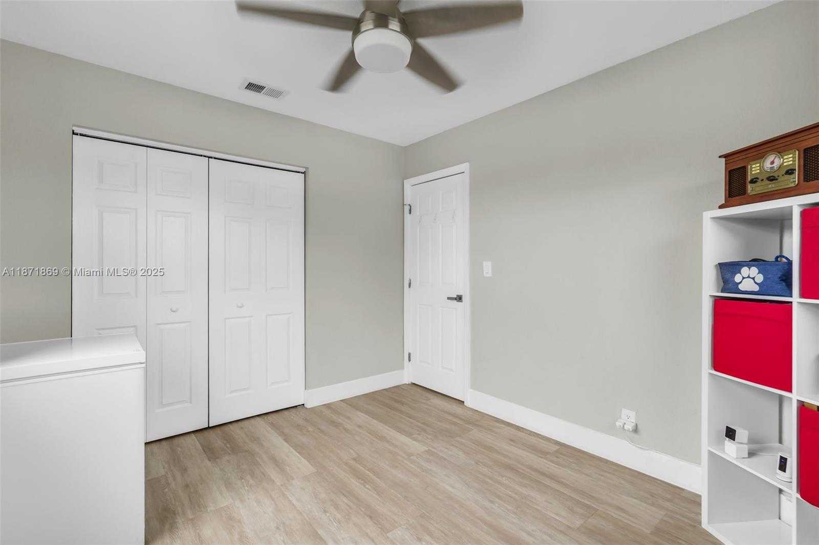 Small Image of 2751 SOUTH WEST 4TH ST, Fort Lauderdale Number 19