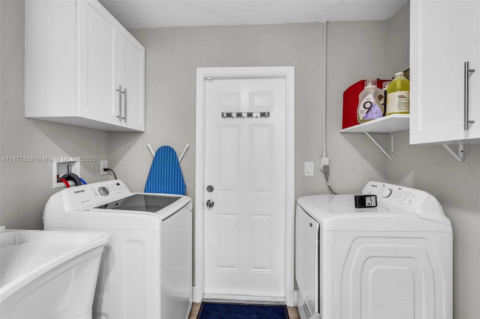 Small Image of 2751 SOUTH WEST 4TH ST, Fort Lauderdale Number 21