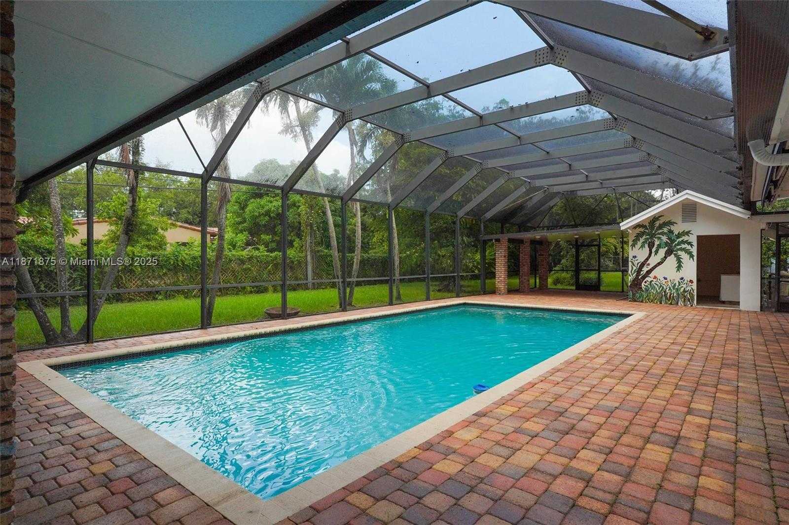 Small Image of 6230 SOUTH WEST 112TH ST, Pinecrest Number 10