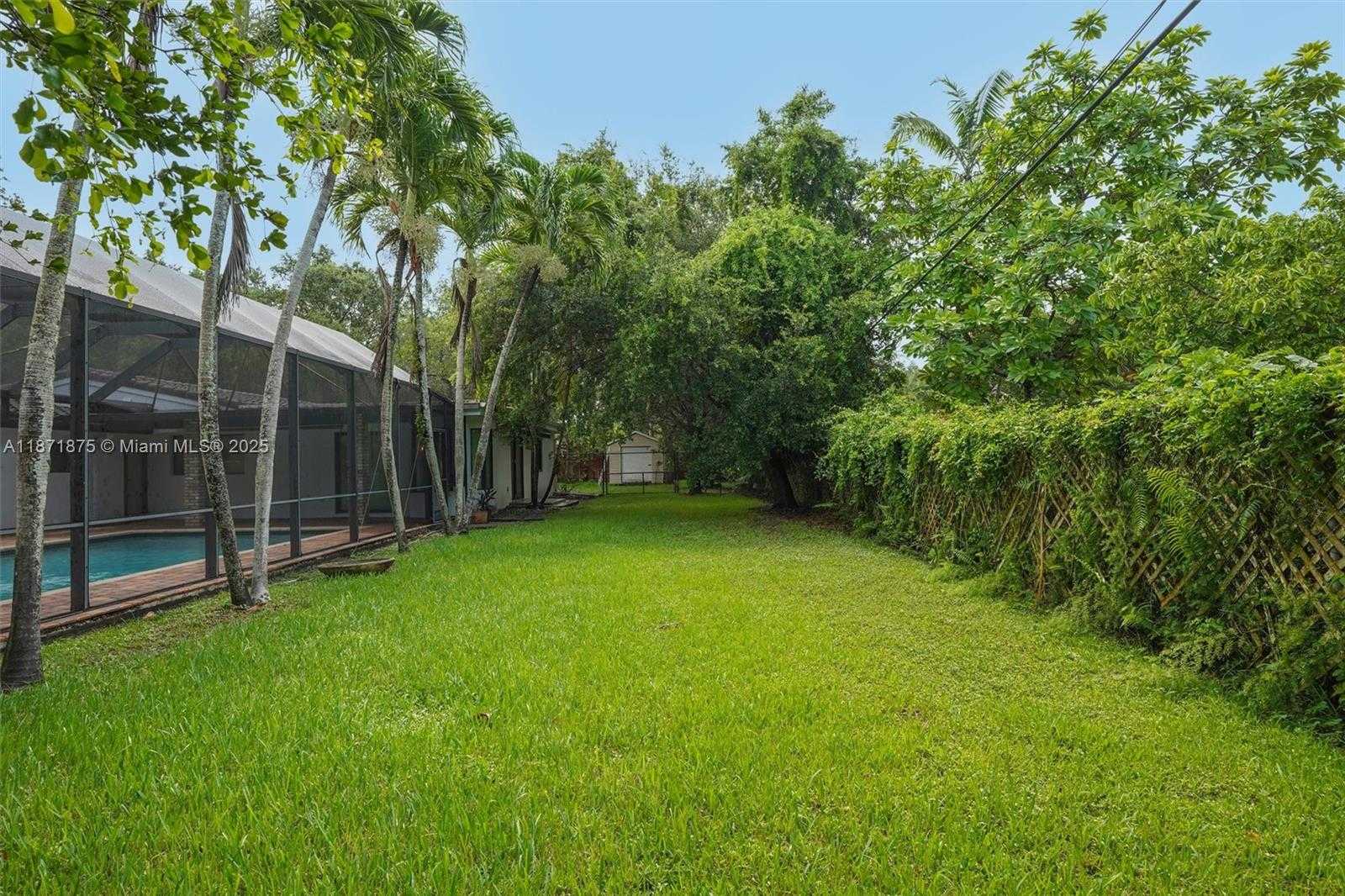 Small Image of 6230 SOUTH WEST 112TH ST, Pinecrest Number 18