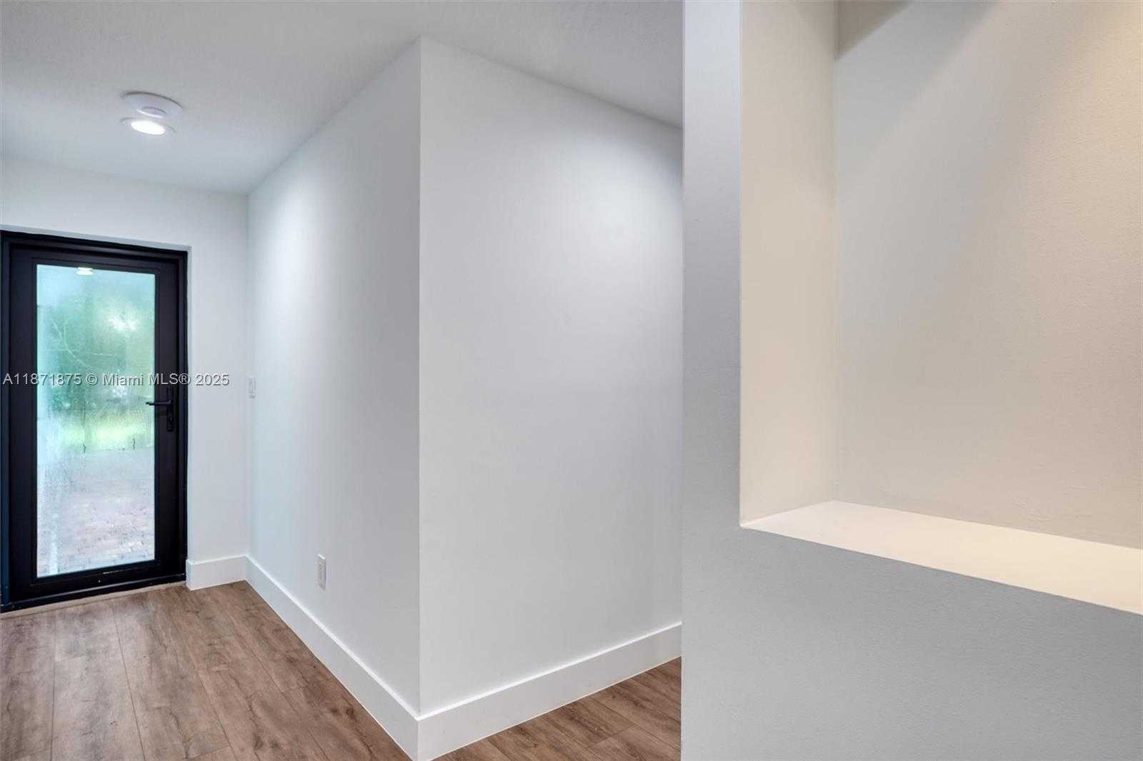 Small Image of 6230 SOUTH WEST 112TH ST, Pinecrest Number 24