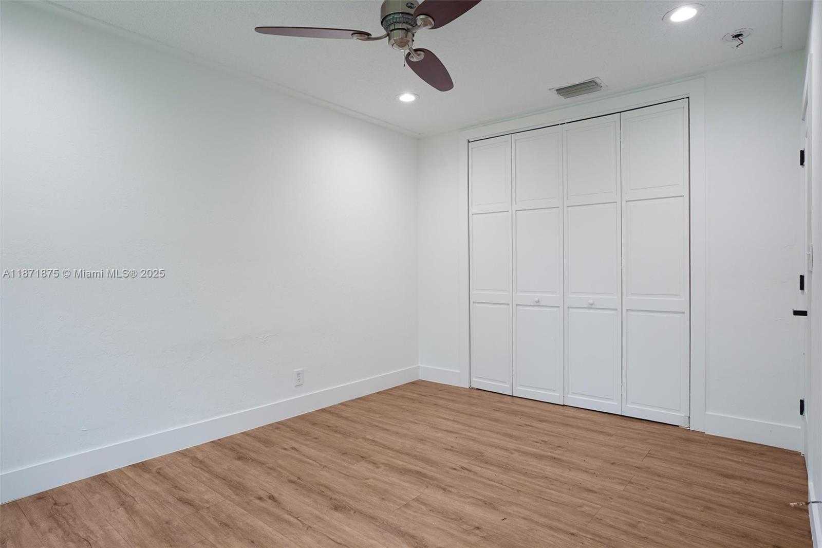 Small Image of 6230 SOUTH WEST 112TH ST, Pinecrest Number 43