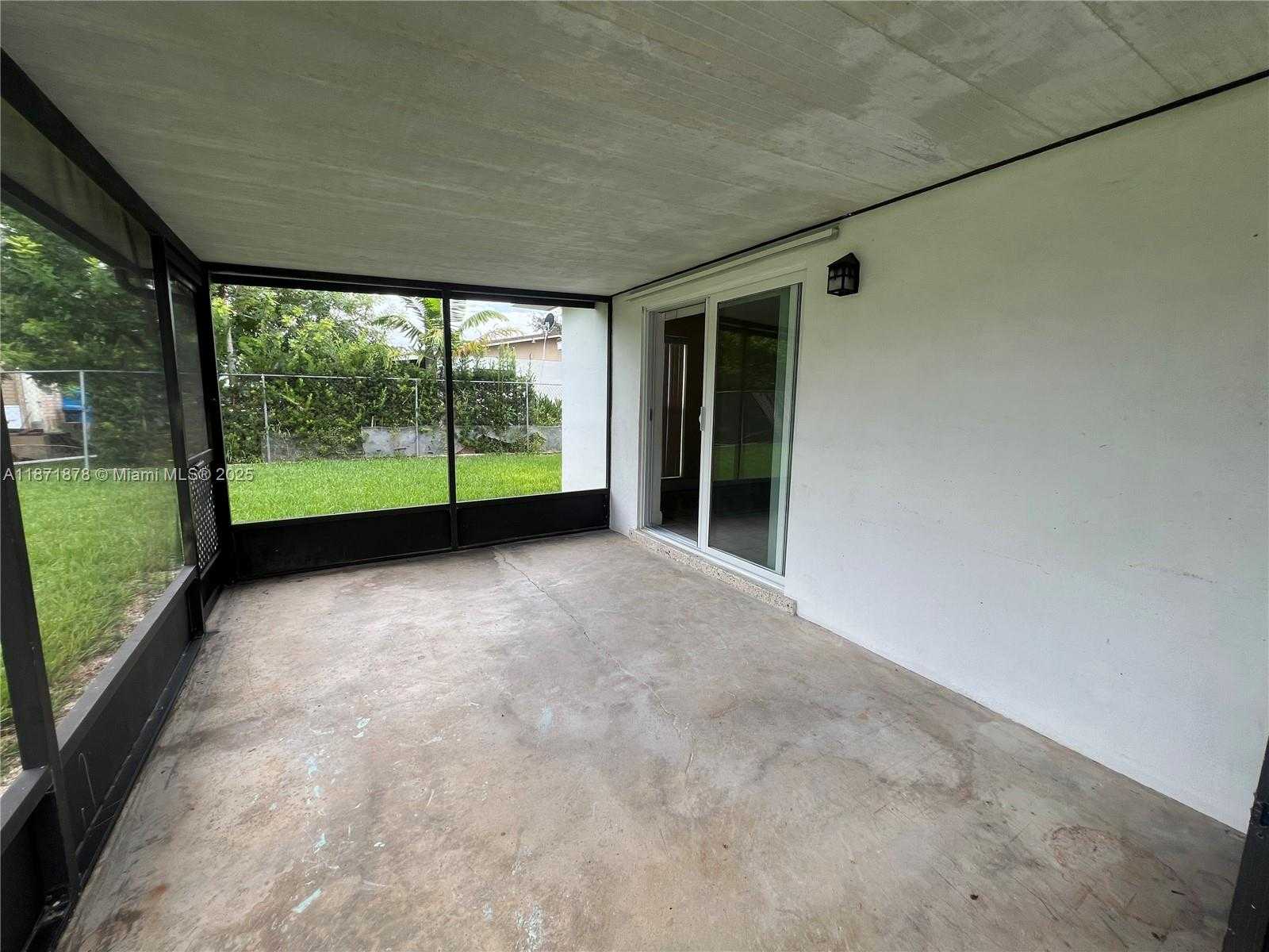 Small Image of 15410 SOUTH WEST 295TH ST, Homestead Number 18