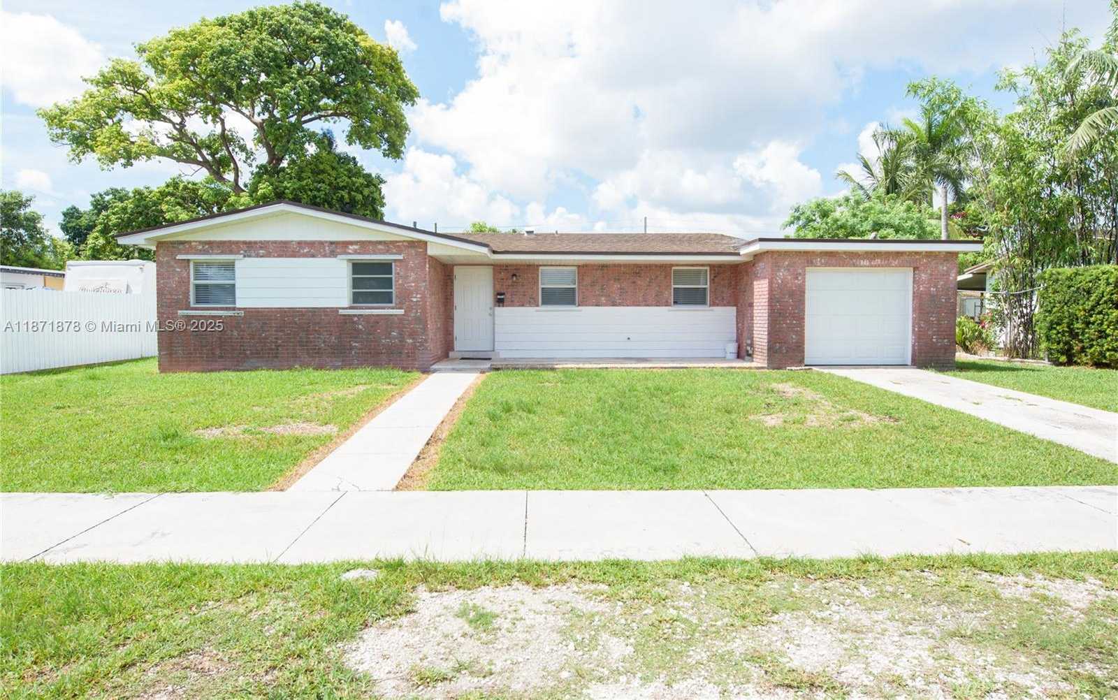 Small Image of 15410 SOUTH WEST 295TH ST, Homestead Number 28
