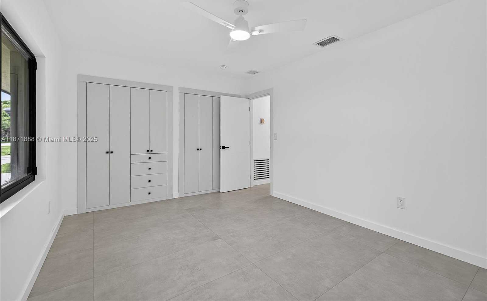 Small Image of 7865 SOUTH WEST 183RD TER, Palmetto Bay Number 27