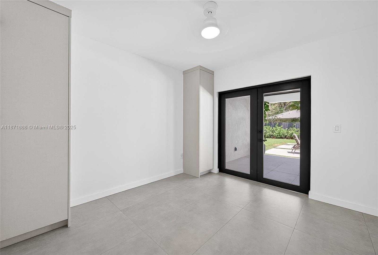 Small Image of 7865 SOUTH WEST 183RD TER, Palmetto Bay Number 31