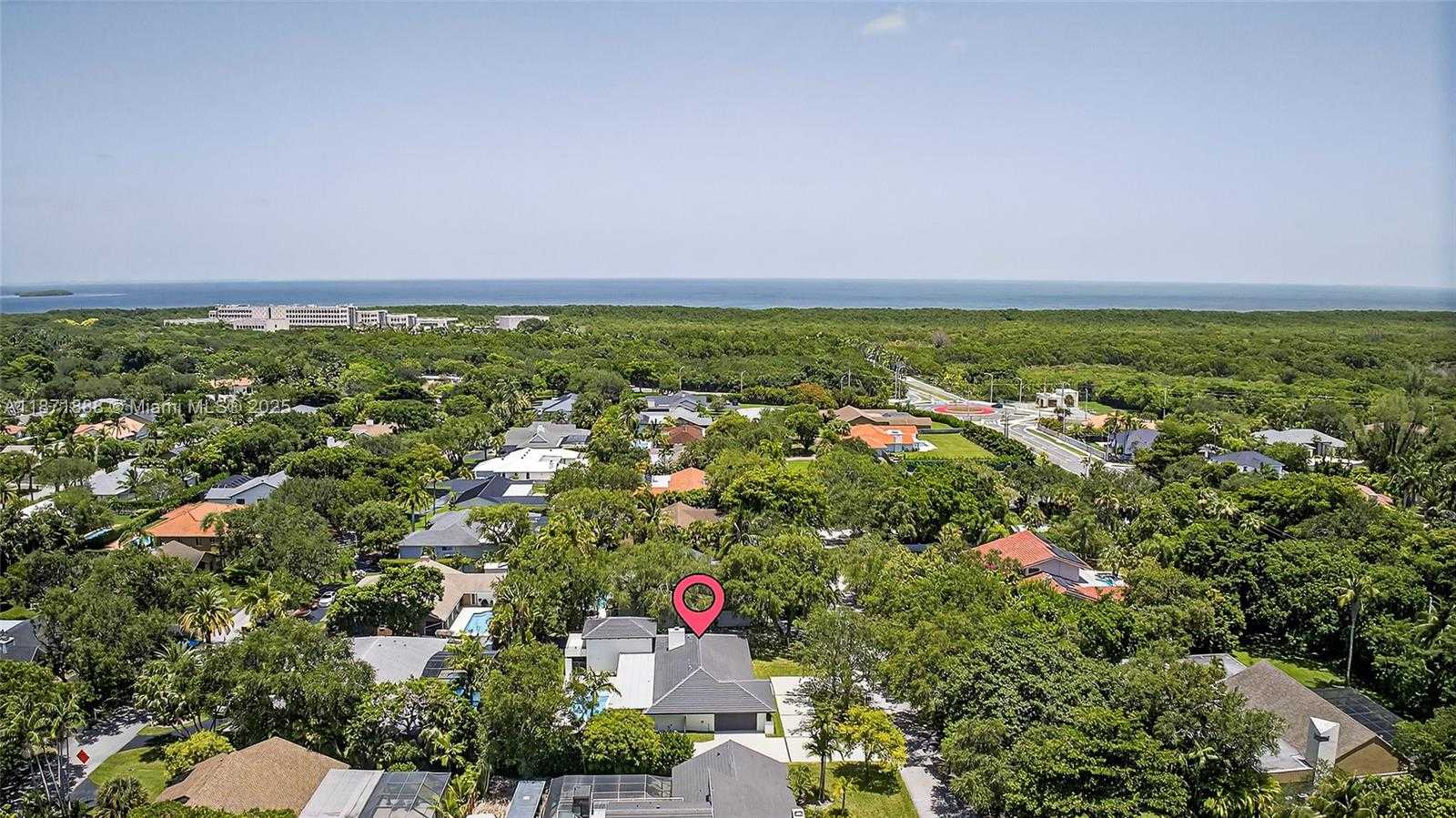 Small Image of 7865 SOUTH WEST 183RD TER, Palmetto Bay Number 44