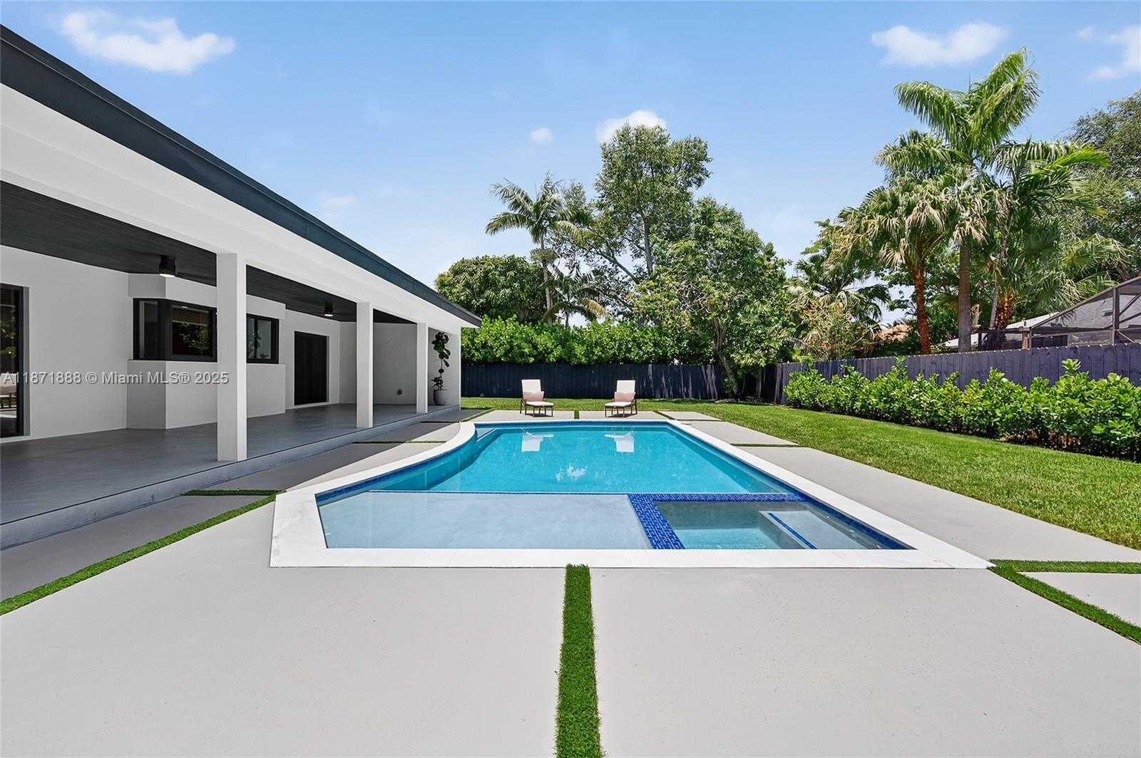 Small Image of 7865 SOUTH WEST 183RD TER, Palmetto Bay Number 50