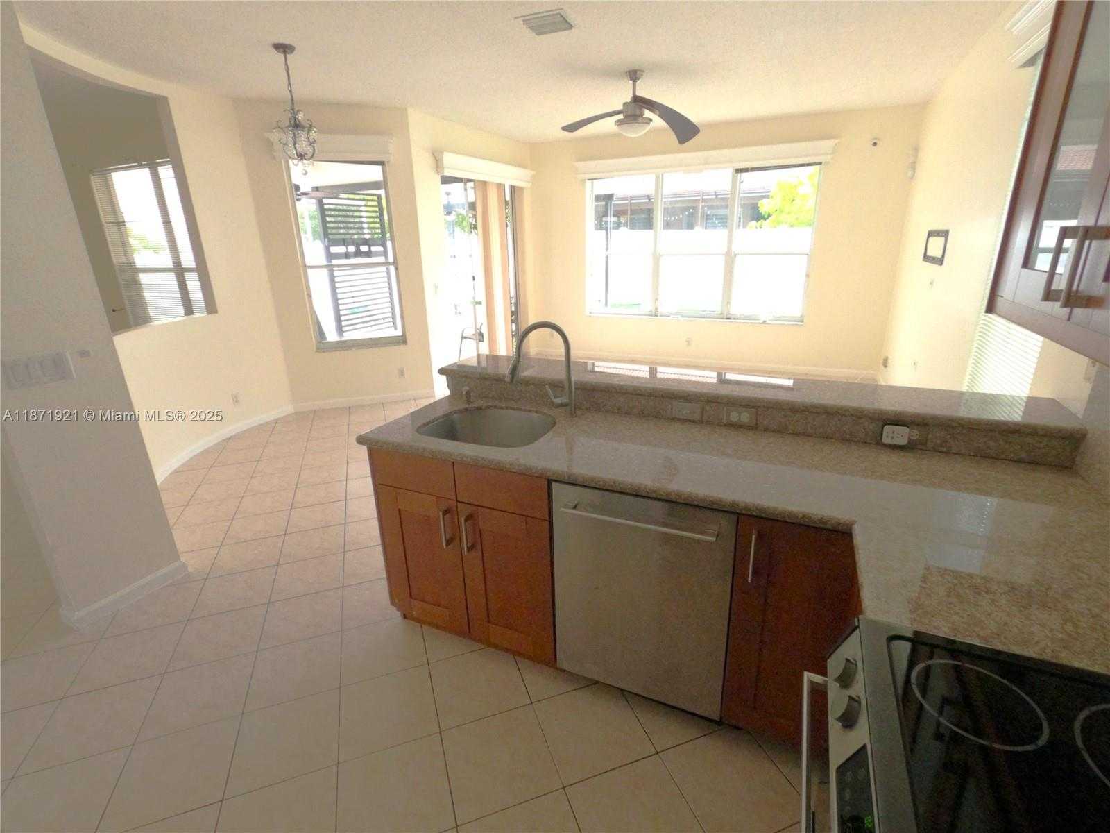 Small Image of 1943 SOUTH WEST 149TH AVE, Miramar Number 10