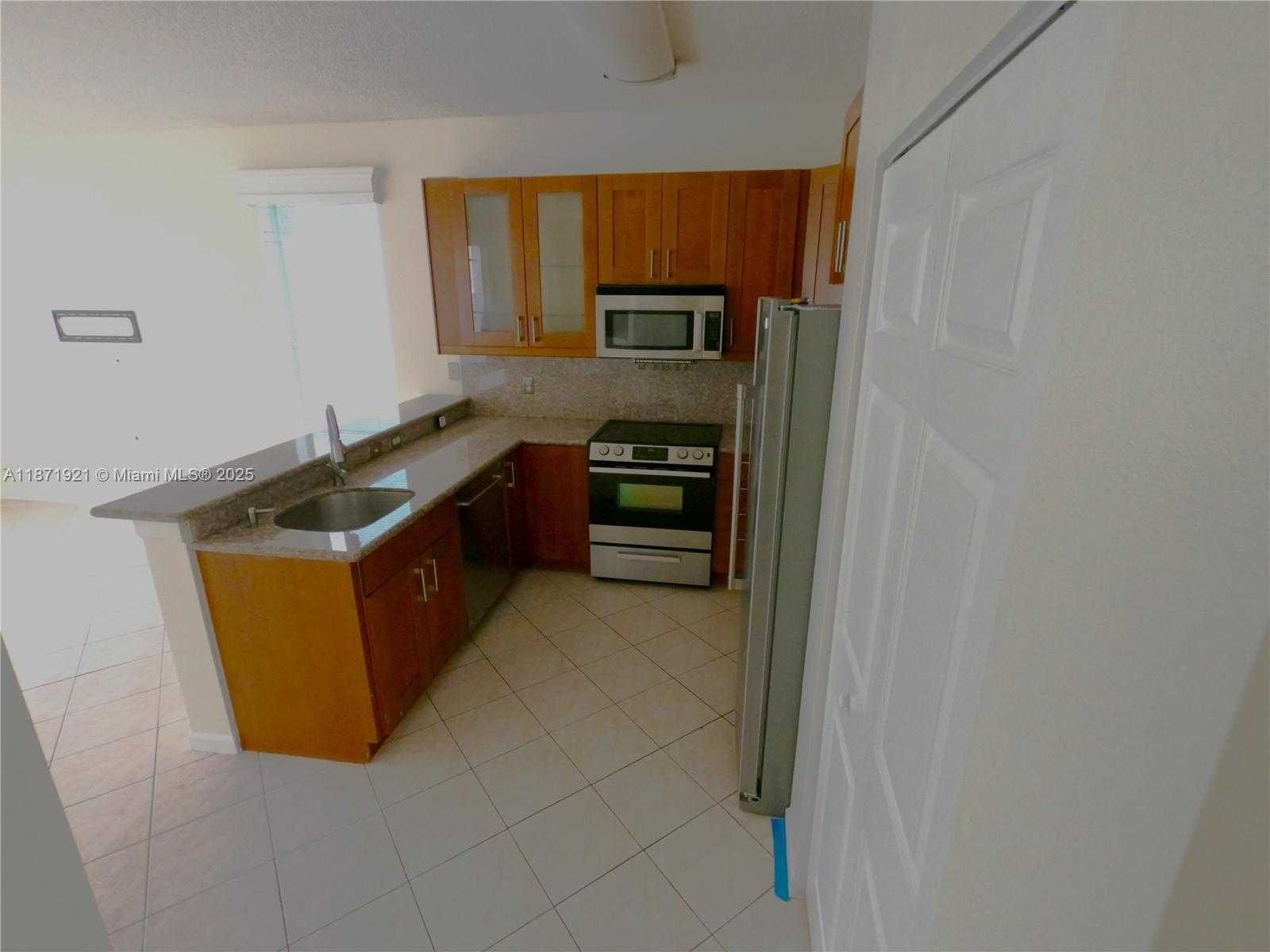 Small Image of 1943 SOUTH WEST 149TH AVE, Miramar Number 12