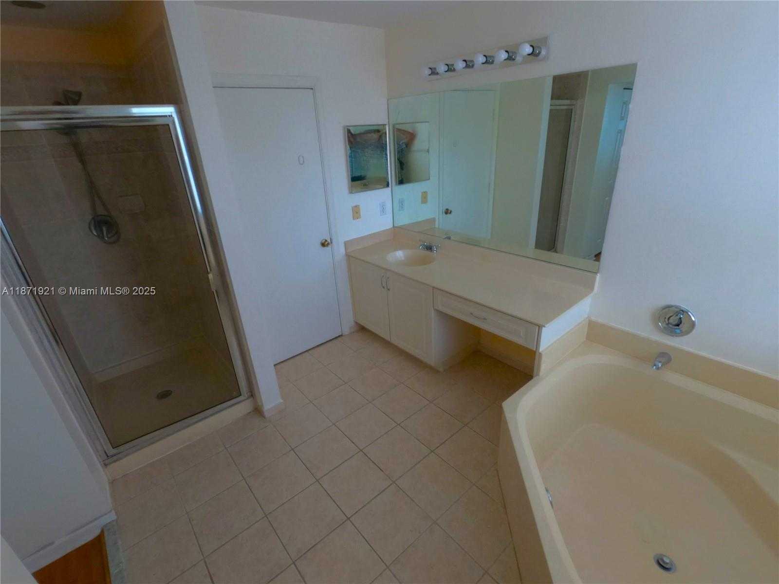 Small Image of 1943 SOUTH WEST 149TH AVE, Miramar Number 15