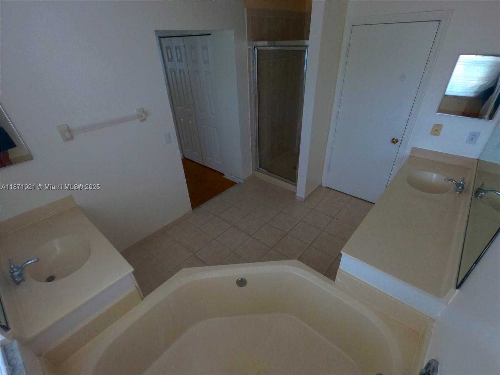 Small Image of 1943 SOUTH WEST 149TH AVE, Miramar Number 16