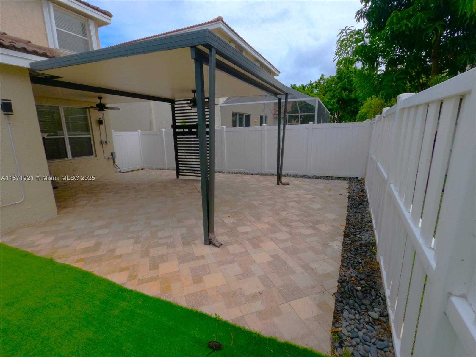 Small Image of 1943 SOUTH WEST 149TH AVE, Miramar Number 26
